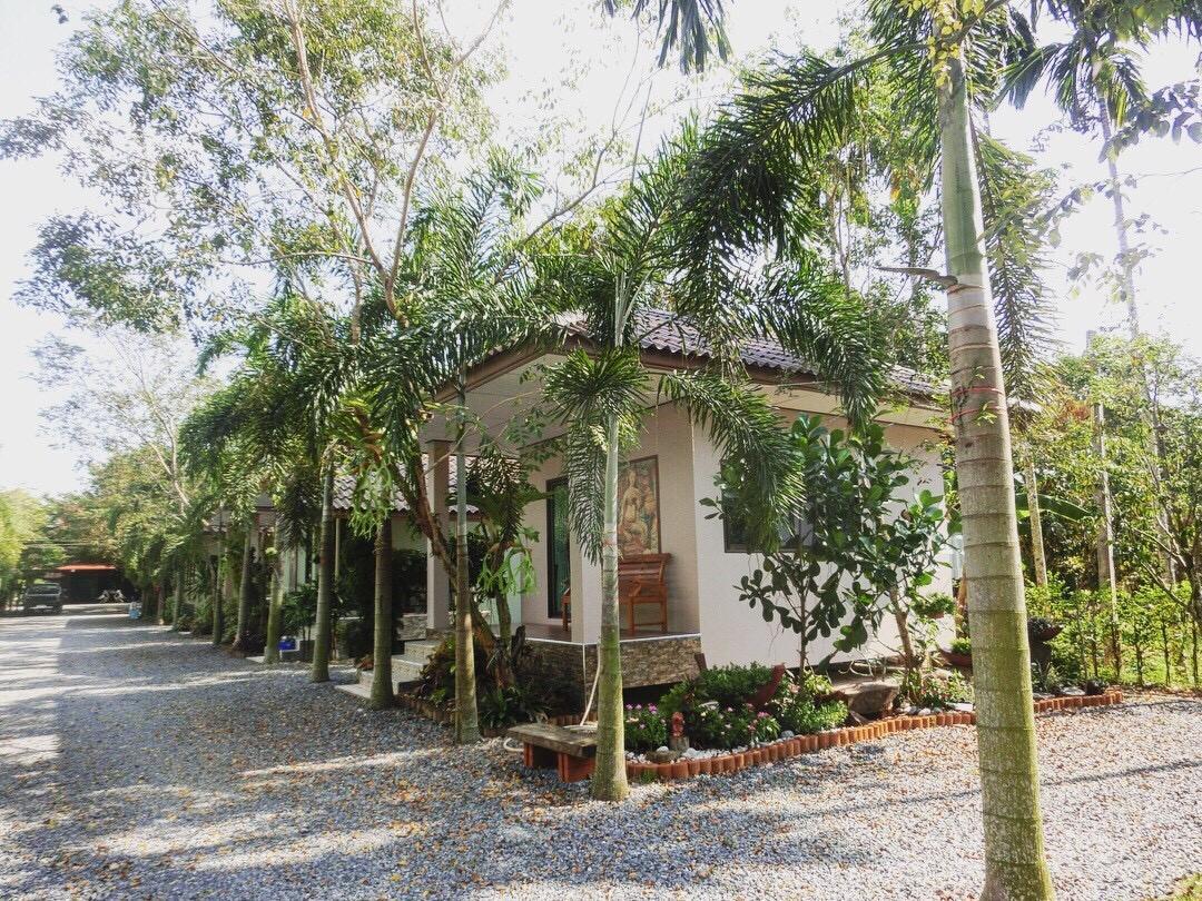 Big House Resort Trat Exterior photo